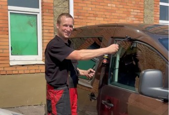 служба по вскрытию автомобилей